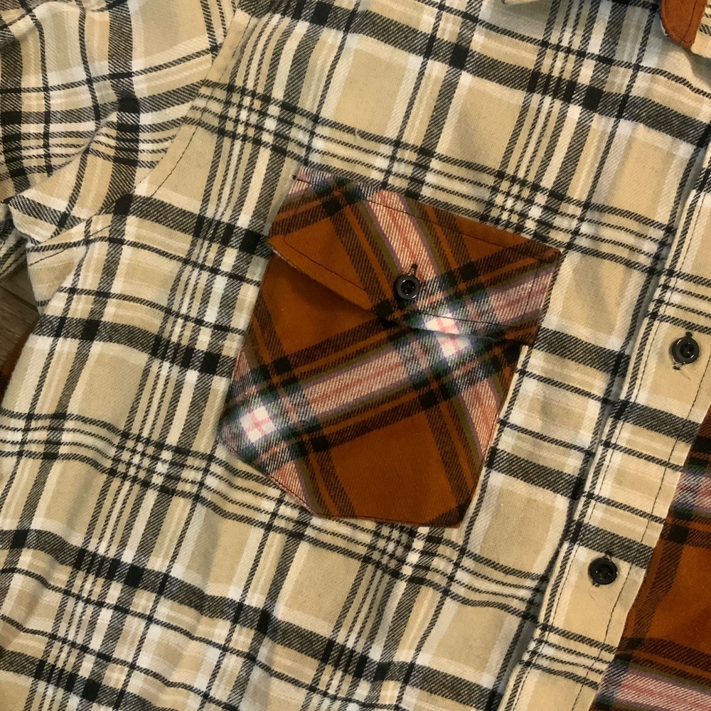 Rsq Multi Color Flannel Button Down. Size Xl - image 4